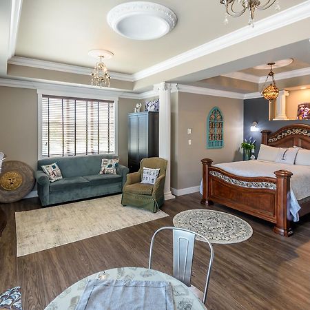 Brookside Inn Boutique Hotel Abbotsford Buitenkant foto