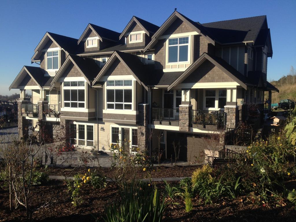 Brookside Inn Boutique Hotel Abbotsford Buitenkant foto