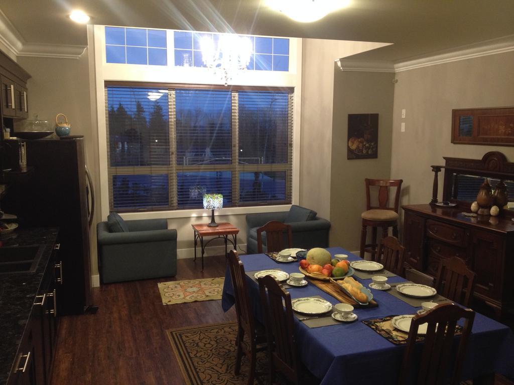 Brookside Inn Boutique Hotel Abbotsford Buitenkant foto