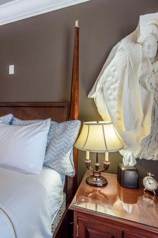 Brookside Inn Boutique Hotel Abbotsford Buitenkant foto
