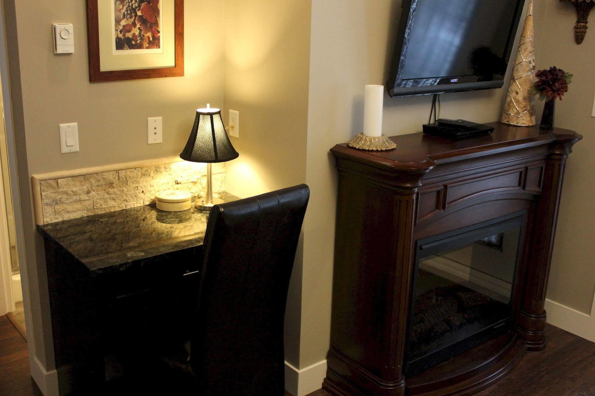 Brookside Inn Boutique Hotel Abbotsford Buitenkant foto